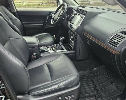 Красный Тойота Ленд Крузер Прадо, объемом двигателя 3.96 л и пробегом 148 тыс. км за 46000 $, фото 90 на Automoto.ua