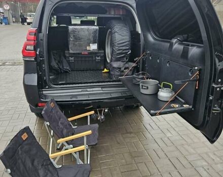 Красный Тойота Ленд Крузер Прадо, объемом двигателя 3.96 л и пробегом 148 тыс. км за 46000 $, фото 63 на Automoto.ua