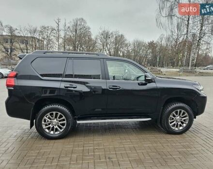 Красный Тойота Ленд Крузер Прадо, объемом двигателя 3.96 л и пробегом 148 тыс. км за 46000 $, фото 12 на Automoto.ua