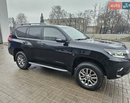 Красный Тойота Ленд Крузер Прадо, объемом двигателя 3.96 л и пробегом 148 тыс. км за 46000 $, фото 10 на Automoto.ua