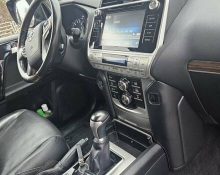 Красный Тойота Ленд Крузер Прадо, объемом двигателя 3.96 л и пробегом 148 тыс. км за 46000 $, фото 97 на Automoto.ua