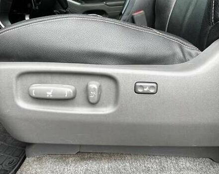 Тойота Ленд Крузер Прадо, об'ємом двигуна 3 л та пробігом 377 тис. км за 14800 $, фото 7 на Automoto.ua