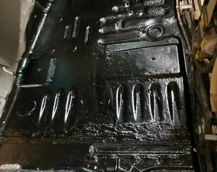 Тойота Ленд Крузер Прадо, объемом двигателя 2.69 л и пробегом 250 тыс. км за 10000 $, фото 15 на Automoto.ua