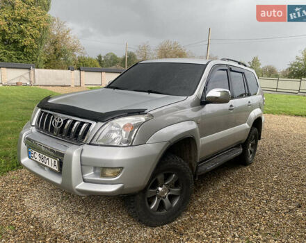 Тойота Ленд Крузер Прадо, объемом двигателя 2.69 л и пробегом 250 тыс. км за 10000 $, фото 1 на Automoto.ua