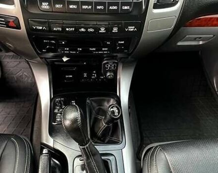 Тойота Ленд Крузер Прадо, об'ємом двигуна 3 л та пробігом 377 тис. км за 14800 $, фото 5 на Automoto.ua