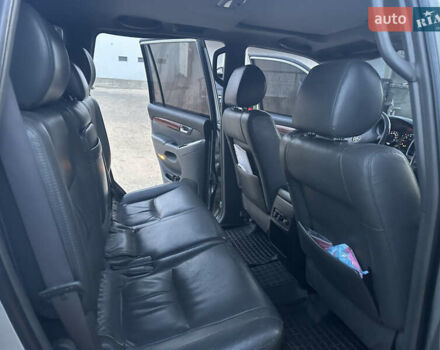 Тойота Ленд Крузер Прадо, объемом двигателя 3.96 л и пробегом 300 тыс. км за 17000 $, фото 8 на Automoto.ua