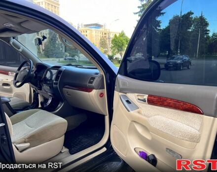 Тойота Ленд Крузер Прадо, объемом двигателя 2.7 л и пробегом 270 тыс. км за 14900 $, фото 9 на Automoto.ua