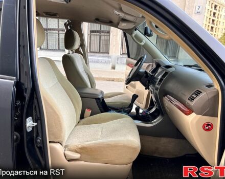 Тойота Ленд Крузер Прадо, объемом двигателя 2.7 л и пробегом 270 тыс. км за 14900 $, фото 10 на Automoto.ua