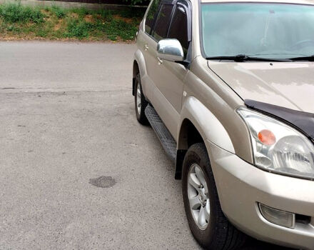 Тойота Ленд Крузер Прадо, объемом двигателя 2.7 л и пробегом 269 тыс. км за 9000 $, фото 1 на Automoto.ua