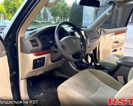 Тойота Ленд Крузер Прадо, объемом двигателя 2.7 л и пробегом 270 тыс. км за 14900 $, фото 7 на Automoto.ua