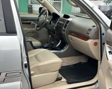 Тойота Ленд Крузер Прадо, объемом двигателя 0 л и пробегом 231 тыс. км за 13690 $, фото 24 на Automoto.ua