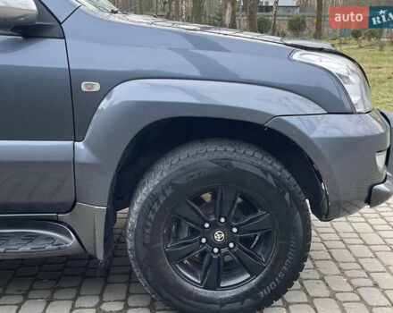 Тойота Ленд Крузер Прадо, объемом двигателя 4 л и пробегом 305 тыс. км за 16500 $, фото 13 на Automoto.ua