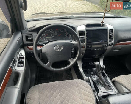 Тойота Ленд Крузер Прадо, объемом двигателя 4 л и пробегом 305 тыс. км за 16500 $, фото 20 на Automoto.ua