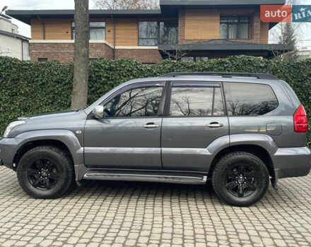 Тойота Ленд Крузер Прадо, объемом двигателя 4 л и пробегом 305 тыс. км за 16500 $, фото 7 на Automoto.ua
