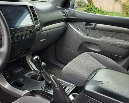 Тойота Ленд Крузер Прадо, объемом двигателя 2.7 л и пробегом 206 тыс. км за 15900 $, фото 6 на Automoto.ua