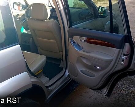 Тойота Ленд Крузер Прадо, объемом двигателя 30 л и пробегом 212 тыс. км за 16000 $, фото 11 на Automoto.ua