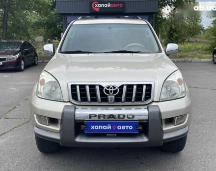Тойота Ленд Крузер Прадо, объемом двигателя 0 л и пробегом 262 тыс. км за 15900 $, фото 2 на Automoto.ua