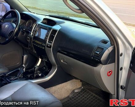 Тойота Ленд Крузер Прадо, объемом двигателя 4 л и пробегом 299 тыс. км за 12999 $, фото 11 на Automoto.ua