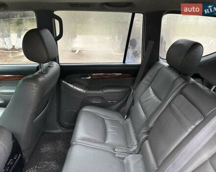 Тойота Ленд Крузер Прадо, об'ємом двигуна 4 л та пробігом 276 тис. км за 17800 $, фото 7 на Automoto.ua