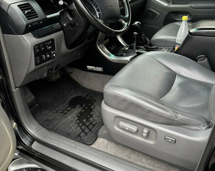 Тойота Ленд Крузер Прадо, объемом двигателя 4 л и пробегом 249 тыс. км за 14000 $, фото 23 на Automoto.ua