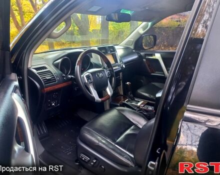 Тойота Ленд Крузер Прадо, объемом двигателя 4 л и пробегом 130 тыс. км за 25500 $, фото 3 на Automoto.ua