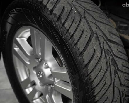 Тойота Ленд Крузер Прадо, объемом двигателя 0 л и пробегом 200 тыс. км за 22900 $, фото 19 на Automoto.ua