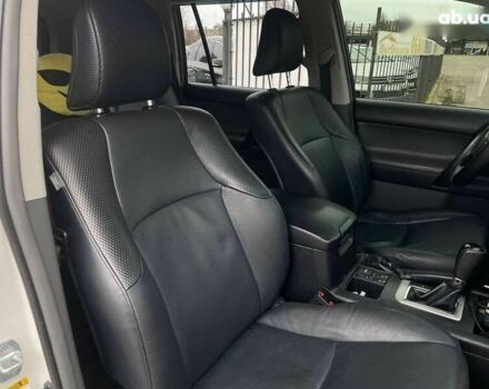 Тойота Ленд Крузер Прадо, об'ємом двигуна 0 л та пробігом 285 тис. км за 25999 $, фото 23 на Automoto.ua