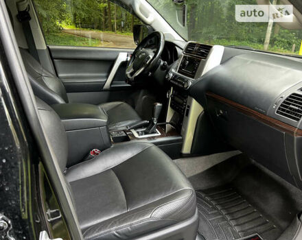 Тойота Ленд Крузер Прадо, об'ємом двигуна 3.96 л та пробігом 253 тис. км за 25900 $, фото 7 на Automoto.ua