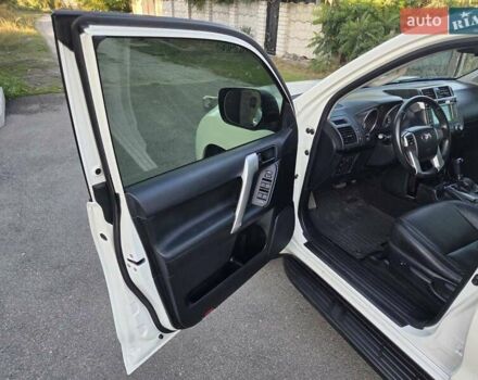 Тойота Ленд Крузер Прадо, об'ємом двигуна 2.7 л та пробігом 118 тис. км за 24999 $, фото 18 на Automoto.ua