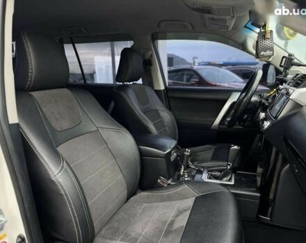 Тойота Ленд Крузер Прадо 2014 в Мукачево на Automoto.ua Тойота Ленд Крузер Прадо, объемом двигателя 3 л и пробегом 173 тыс. км за 31150 $, фото 10 на Automoto.ua