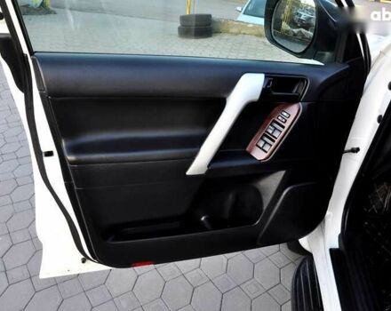 Тойота Ленд Крузер Прадо, объемом двигателя 0 л и пробегом 145 тыс. км за 25500 $, фото 19 на Automoto.ua