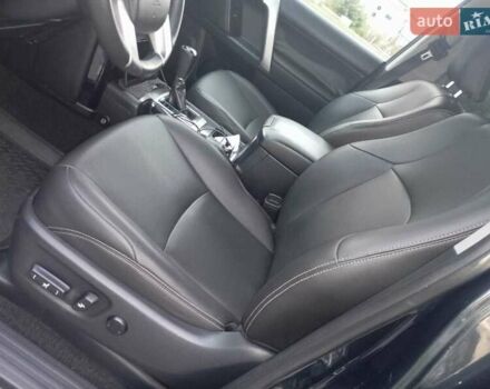 Тойота Ленд Крузер Прадо, объемом двигателя 2.8 л и пробегом 230 тыс. км за 33000 $, фото 6 на Automoto.ua