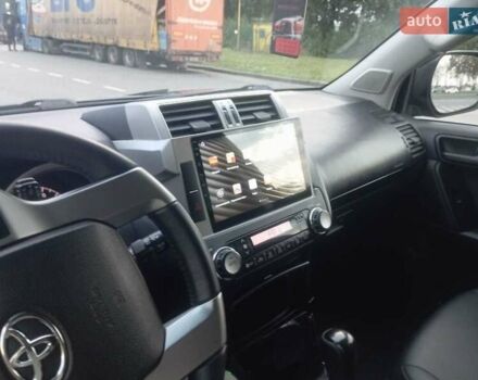 Тойота Ленд Крузер Прадо, объемом двигателя 2.8 л и пробегом 230 тыс. км за 33000 $, фото 27 на Automoto.ua