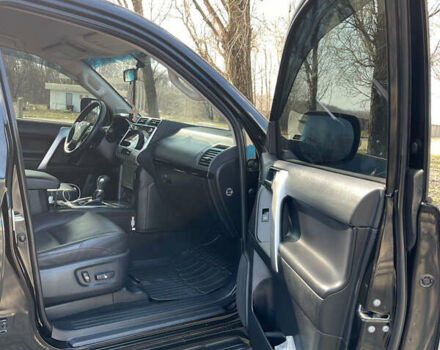 Тойота Ленд Крузер Прадо, объемом двигателя 2.8 л и пробегом 60 тыс. км за 43000 $, фото 12 на Automoto.ua