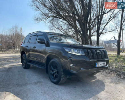 Тойота Ленд Крузер Прадо, объемом двигателя 2.8 л и пробегом 60 тыс. км за 43000 $, фото 3 на Automoto.ua