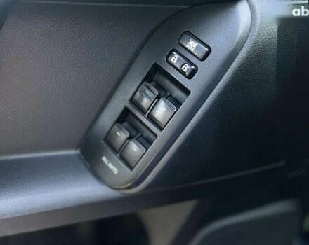 Тойота Ленд Крузер Прадо, объемом двигателя 2.7 л и пробегом 134 тыс. км за 29300 $, фото 22 на Automoto.ua