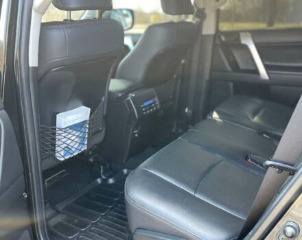 Тойота Ленд Крузер Прадо, объемом двигателя 2.8 л и пробегом 60 тыс. км за 43000 $, фото 16 на Automoto.ua