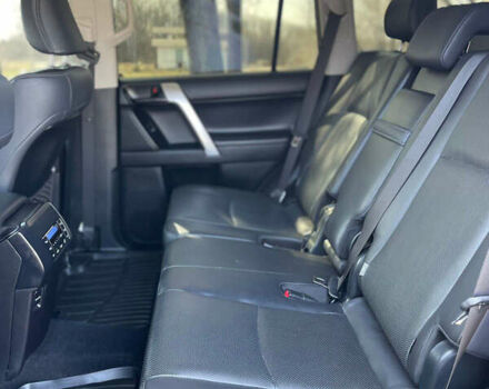 Тойота Ленд Крузер Прадо, объемом двигателя 2.8 л и пробегом 60 тыс. км за 43000 $, фото 17 на Automoto.ua