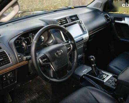 Тойота Ленд Крузер Прадо, объемом двигателя 2.8 л и пробегом 264 тыс. км за 37900 $, фото 20 на Automoto.ua
