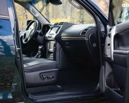 Тойота Ленд Крузер Прадо, об'ємом двигуна 2.8 л та пробігом 264 тис. км за 38400 $, фото 29 на Automoto.ua