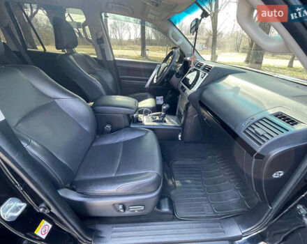 Тойота Ленд Крузер Прадо, объемом двигателя 2.8 л и пробегом 60 тыс. км за 43000 $, фото 14 на Automoto.ua