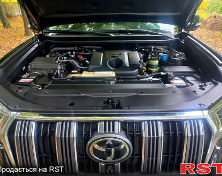Тойота Ленд Крузер Прадо, об'ємом двигуна 2.8 л та пробігом 90 тис. км за 40500 $, фото 5 на Automoto.ua
