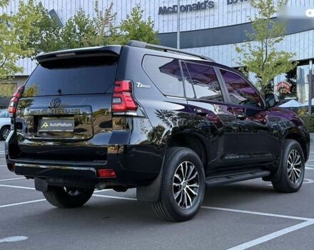 Тойота Ленд Крузер Прадо 2018 в Киеве на Automoto.ua Тойота Ленд Крузер Прадо, объемом двигателя 2.8 л и пробегом 190 тыс. км за 35999 $, фото 15 на Automoto.ua