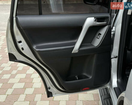 Тойота Ленд Крузер Прадо 2018 в Тернополе на Automoto.ua Тойота Ленд Крузер Прадо, объемом двигателя 2.8 л и пробегом 250 тыс. км за 35300 $, фото 78 на Automoto.ua