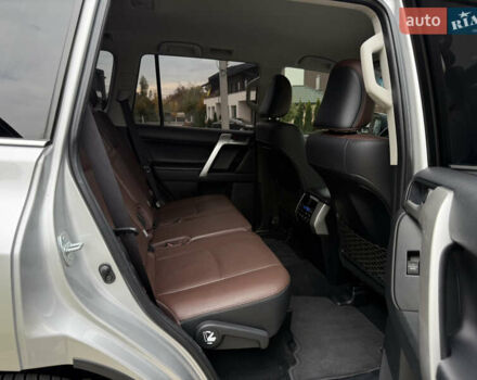 Тойота Ленд Крузер Прадо 2018 в Тернополе на Automoto.ua Тойота Ленд Крузер Прадо, объемом двигателя 2.8 л и пробегом 250 тыс. км за 35300 $, фото 102 на Automoto.ua