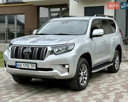 Тойота Ленд Крузер Прадо 2018 в Тернополе на Automoto.ua Тойота Ленд Крузер Прадо, объемом двигателя 2.8 л и пробегом 250 тыс. км за 35300 $, фото 6 на Automoto.ua