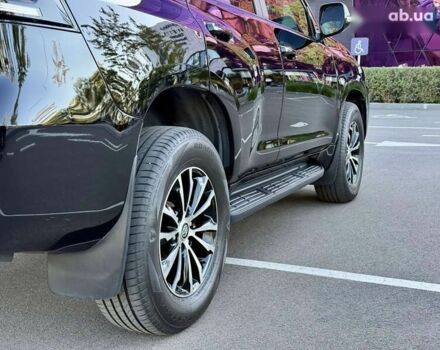 Тойота Ленд Крузер Прадо 2018 в Киеве на Automoto.ua Тойота Ленд Крузер Прадо, объемом двигателя 2.8 л и пробегом 190 тыс. км за 35999 $, фото 14 на Automoto.ua