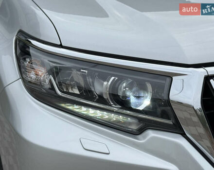 Тойота Ленд Крузер Прадо 2018 в Тернополе на Automoto.ua Тойота Ленд Крузер Прадо, объемом двигателя 2.8 л и пробегом 250 тыс. км за 35300 $, фото 71 на Automoto.ua