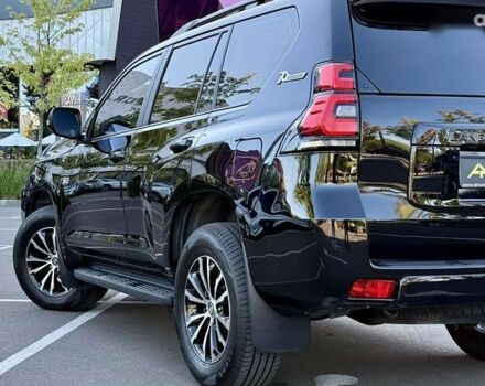 Тойота Ленд Крузер Прадо 2018 в Киеве на Automoto.ua Тойота Ленд Крузер Прадо, объемом двигателя 2.8 л и пробегом 190 тыс. км за 35999 $, фото 9 на Automoto.ua