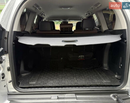 Тойота Ленд Крузер Прадо 2018 в Тернополе на Automoto.ua Тойота Ленд Крузер Прадо, объемом двигателя 2.8 л и пробегом 250 тыс. км за 35300 $, фото 49 на Automoto.ua